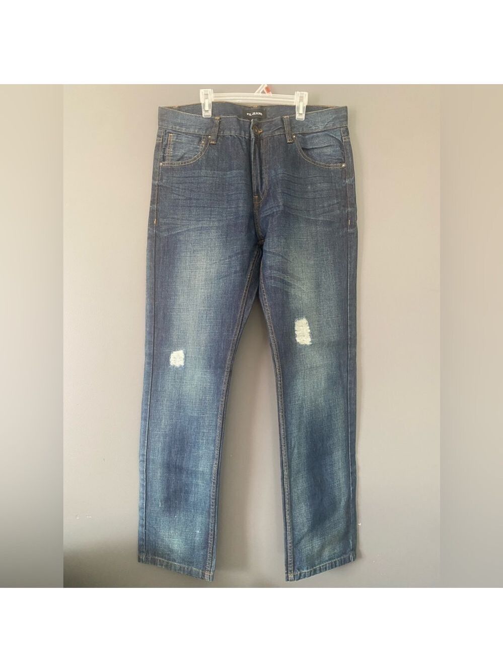 Effortless Casual Style Men's Relaxed Fit Denim 36 Rugged & Timeless